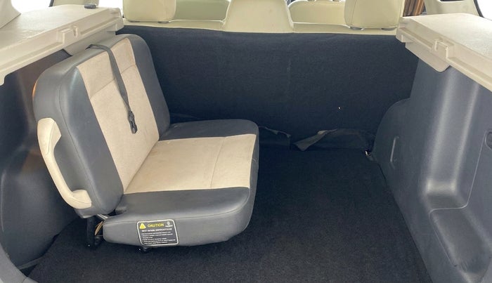 2013 Renault Duster 85 PS RXL DIESEL, Diesel, Manual, 91,445 km, Third Seat Row ( optional )