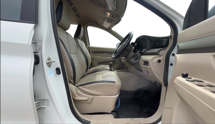 2024 Maruti Ertiga VXi (O), Petrol, Manual, 34,968 km, Right Side Front Door Cabin