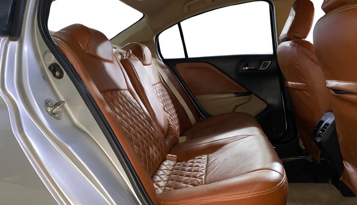 2018 Honda City 1.5L I-VTEC V MT, Petrol, Manual, 51,392 km, Right Side Rear Door Cabin