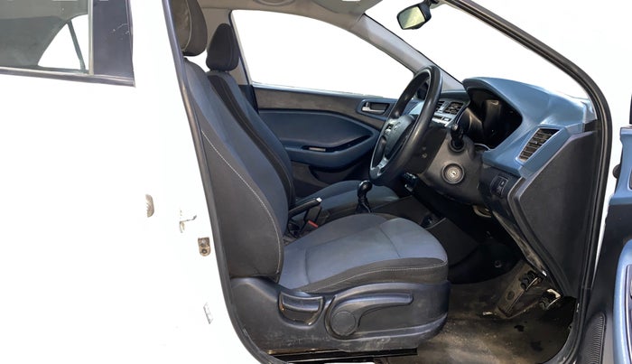 2015 Hyundai i20 Active 1.2 S, Petrol, Manual, 35,128 km, Right Side Front Door Cabin