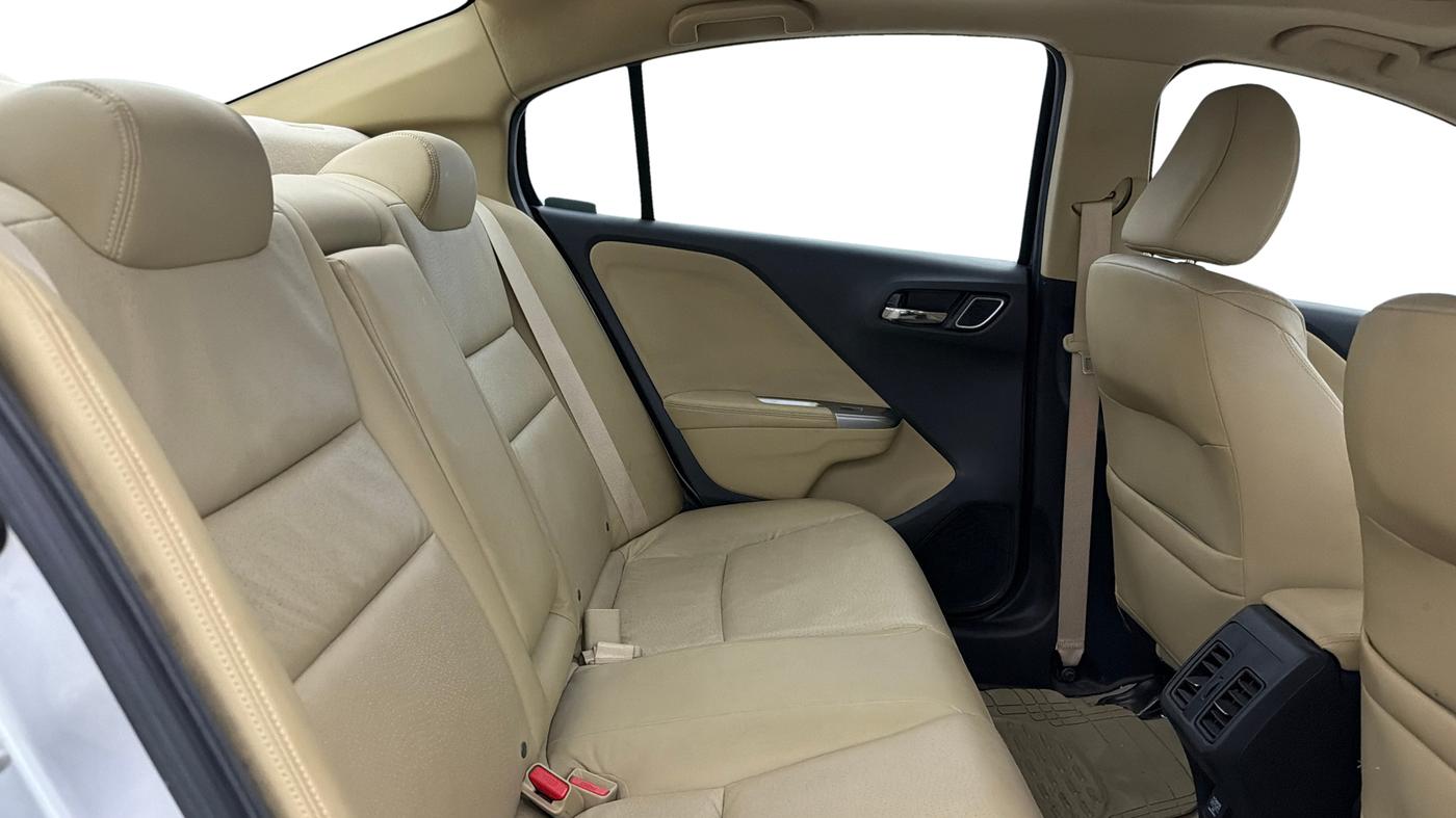 2017 Honda City 1.5L I-VTEC VX, Petrol, Manual, 34,613 km, Right Side Rear Door Cabin