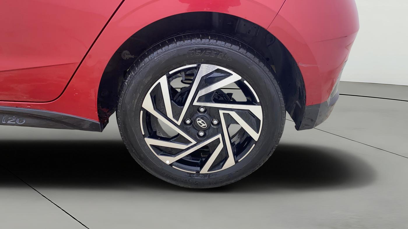 2023 Hyundai NEW I20 ASTA (O) 1.2 IVT, Petrol, Automatic, 16,402 km, Left Rear Wheel