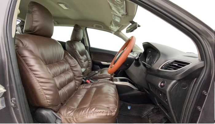 2017 Maruti Baleno ZETA DIESEL 1.3, Diesel, Manual, 92,035 km, Right Side Front Door Cabin