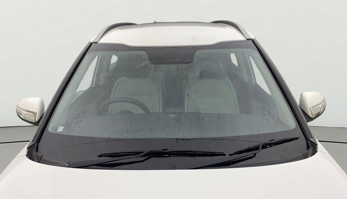 2023 KIA CARENS PRESTIGE 1.5 PETROL 7 STR, Petrol, Manual, 37,435 km, Front Windshield