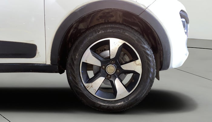 2018 Tata NEXON XZ PLUS PETROL, Petrol, Manual, 96,812 km, Right Front Wheel