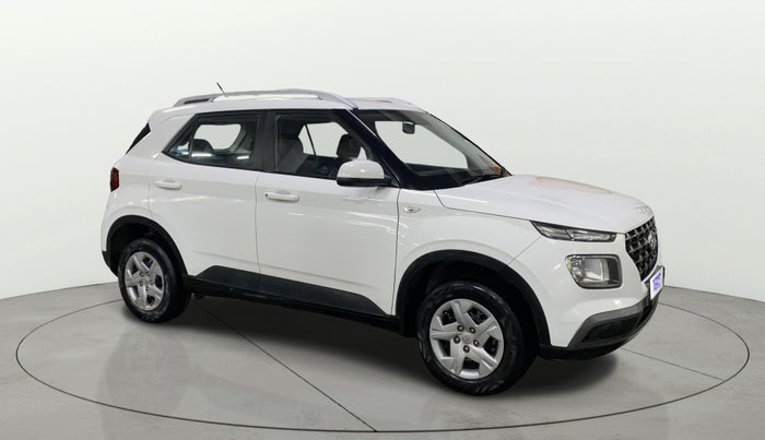 2020 Hyundai VENUE S 1.2, Petrol, Manual, 62,853 km, Right Front Diagonal
