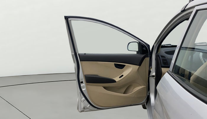 2014 Hyundai Eon MAGNA +, Petrol, Manual, 92,522 km, LHS Front Door