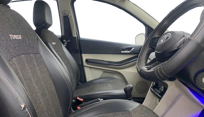 2022 Tata Tiago XZ PLUS CNG, CNG, Manual, 1,46,391 km, Right Side Front Door Cabin