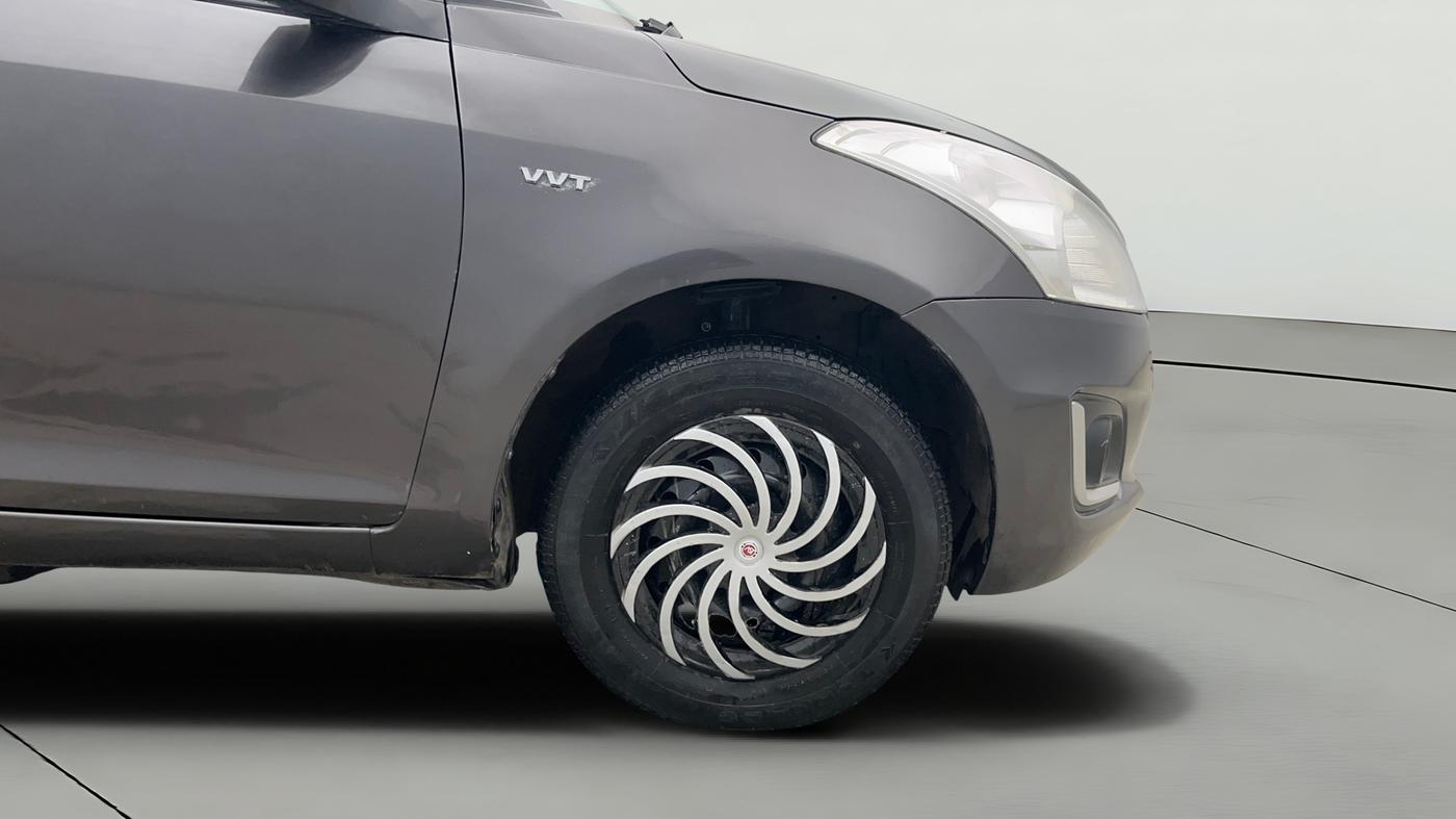 2016 Maruti Swift VXI, Petrol, Manual, 55,567 km, Right Front Wheel