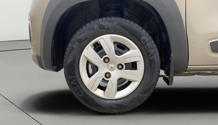 2016 Renault Kwid RXL, Petrol, Manual, 27,353 km, Left Front Wheel