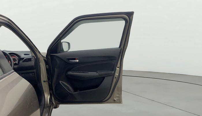 2018 Maruti Swift VXI AMT, Petrol, Automatic, 67,158 km, RHS Front Door