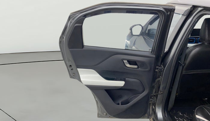 2022 Tata PUNCH CREATIVE  MT, Petrol, Manual, 68,115 km, LHS Rear Door