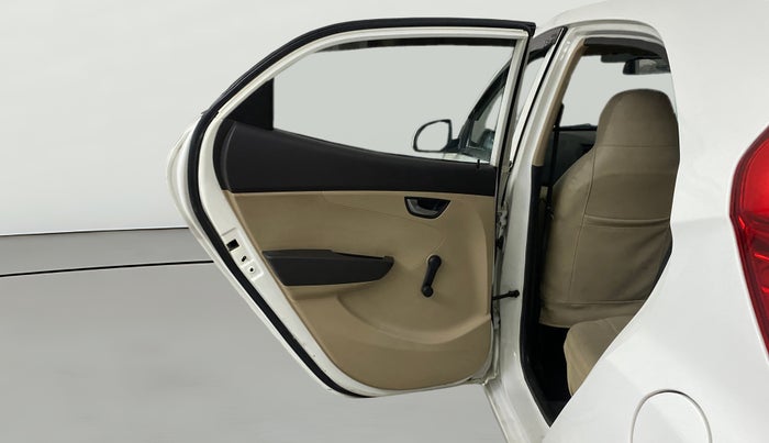 2016 Hyundai Eon SPORTZ, Petrol, Manual, 55,157 km, LHS Rear Door