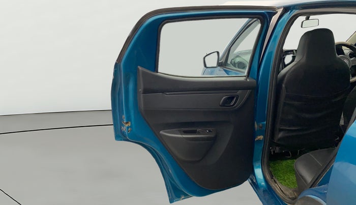 2021 Renault Kwid RXT 1.0, Petrol, Manual, 25,263 km, LHS Rear Door