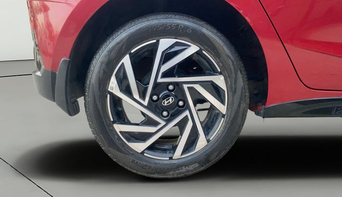 2023 Hyundai NEW I20 ASTA (O) 1.2 AT, Petrol, Automatic, 11,236 km, Right Rear Wheel