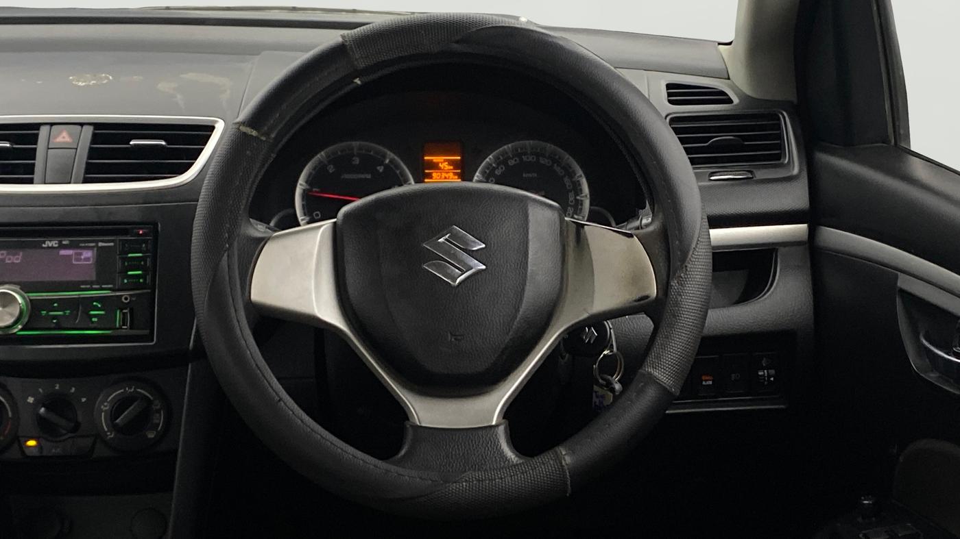 2013 Maruti Swift VDI, Diesel, Manual, 90,372 km, Steering Wheel Close Up