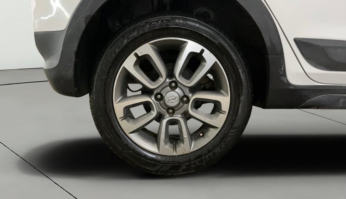 2016 Hyundai i20 Active 1.2 S, Petrol, Manual, 53,799 km, Right Rear Wheel