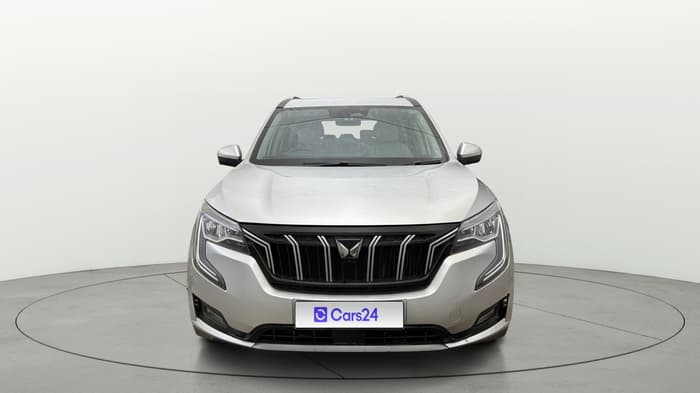 2023 Mahindra XUV700 AX 7 LUXURY D AT 7 STR, Diesel, Automatic, 57,418 km, Front