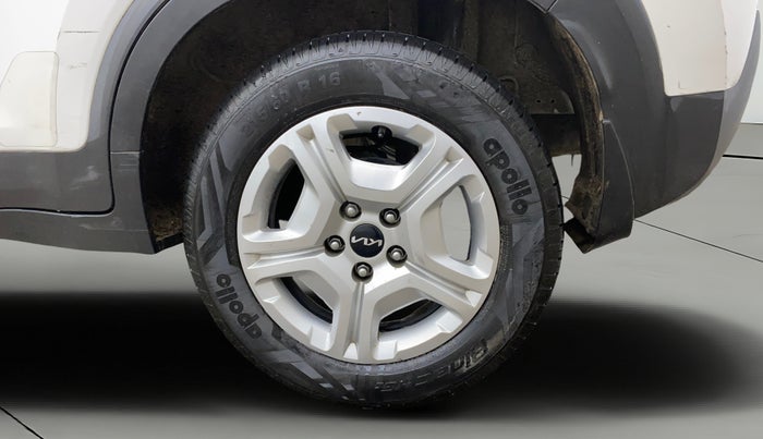 2023 KIA SONET HTK PLUS 1.0 IMT, Petrol, Manual, 11,809 km, Left Rear Wheel