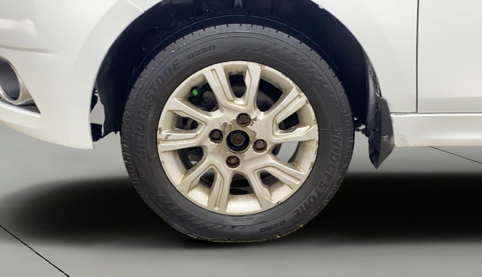 2016 Tata Tiago XZ PETROL, Petrol, Manual, 1,32,579 km, Left Front Wheel
