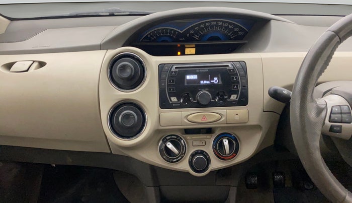 2014 Toyota Etios V, Petrol, Manual, 81,689 km, Air Conditioner