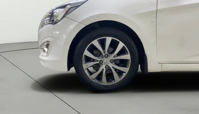 2017 Hyundai Verna 1.6 CRDI SX, Diesel, Manual, 1,00,677 km, Left Front Wheel