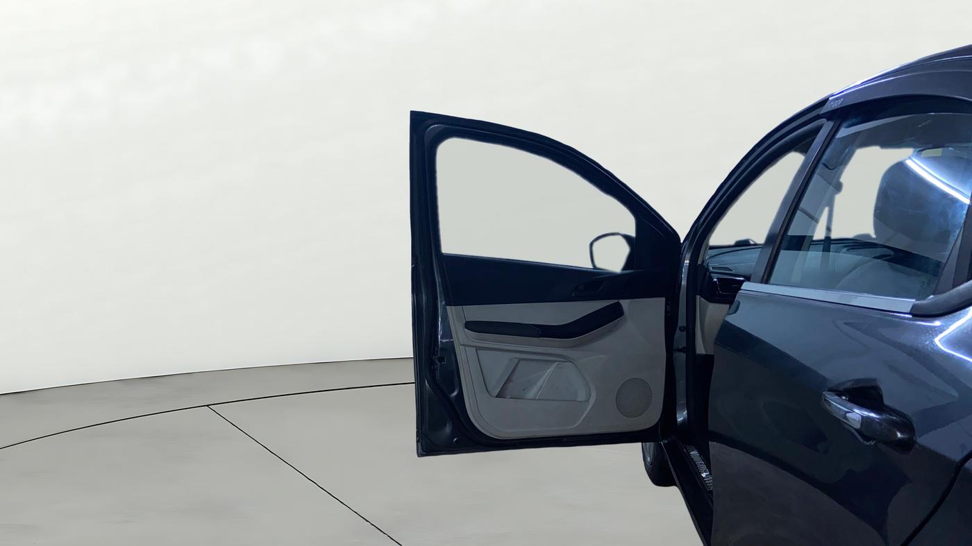 2023 Tata TIGOR XZ CNG, CNG, Manual, 57,521 km, LHS Front Door
