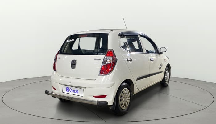 2016 Hyundai i10 MAGNA 1.1, Petrol, Manual, 9,979 km, Right Back Diagonal