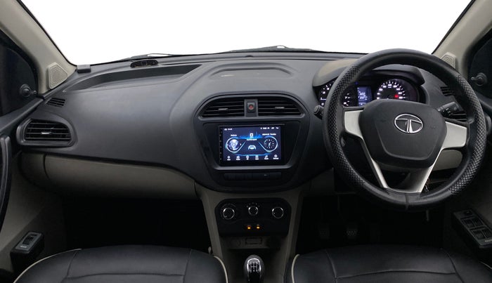 2018 Tata Tiago XE PETROL, Petrol, Manual, 83,277 km, Dashboard