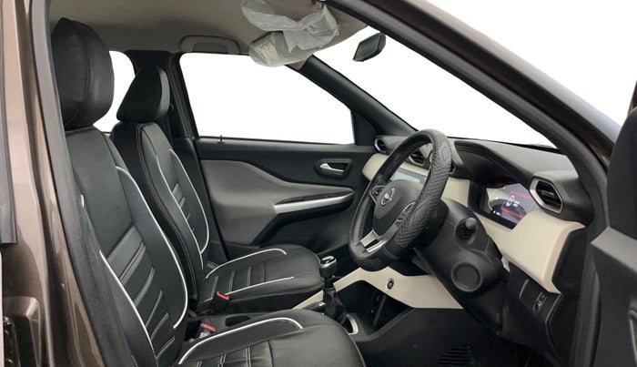2022 Nissan MAGNITE XV MT, Petrol, Manual, 11,869 km, Right Side Front Door Cabin