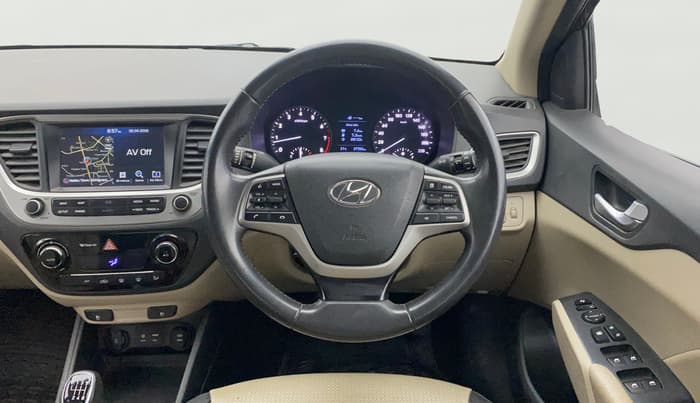 2018 Hyundai Verna 1.6 VTVT SX O, Petrol, Manual, 37,742 km, Steering Wheel Close Up