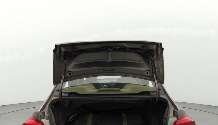 2015 Honda Amaze 1.2L I-VTEC S, CNG, Manual, 90,621 km, Boot Door Open