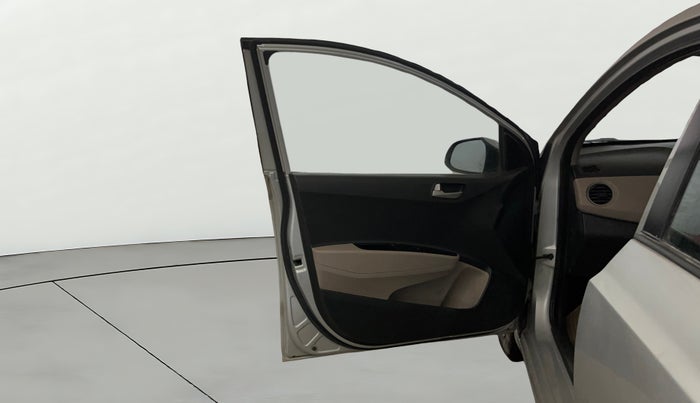 2014 Hyundai Xcent S 1.2, Petrol, Manual, 65,939 km, LHS Front Door