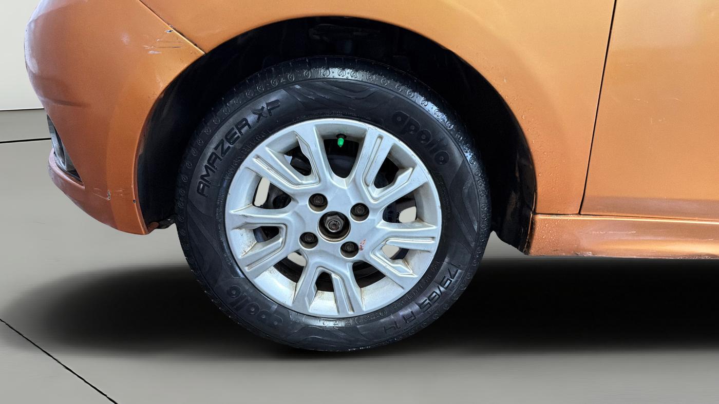 2018 Tata Tiago XZ PETROL, Petrol, Manual, 62,001 km, Left Front Wheel