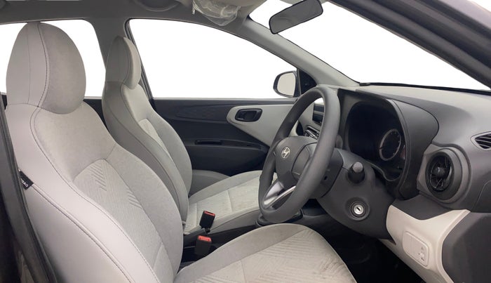 2023 Hyundai GRAND I10 NIOS ERA 1.2 KAPPA VTVT, Petrol, Manual, 6,653 km, Right Side Front Door Cabin