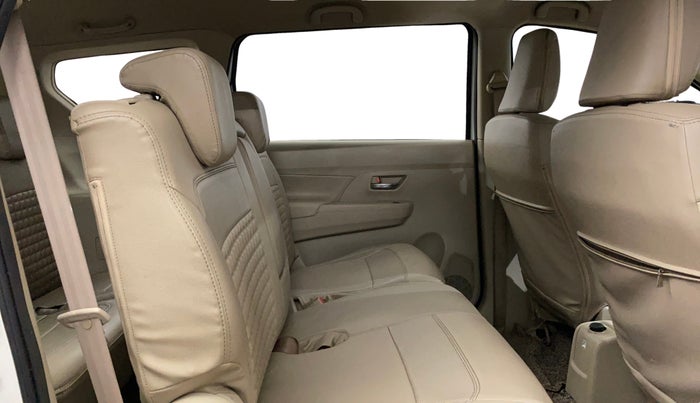 2019 Maruti Ertiga VXI SHVS, Petrol, Manual, 86,892 km, Right Side Rear Door Cabin