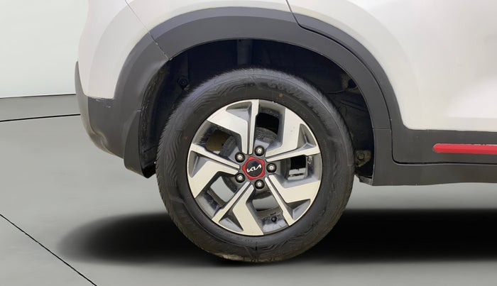 2021 KIA SONET GTX PLUS 1.5 AT, Diesel, Automatic, 63,914 km, Right Rear Wheel