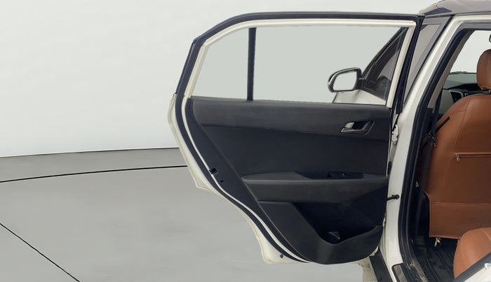 2016 Hyundai Creta  SX 1.6 Petrol , Petrol, Manual, 31,439 km, LHS Rear Door