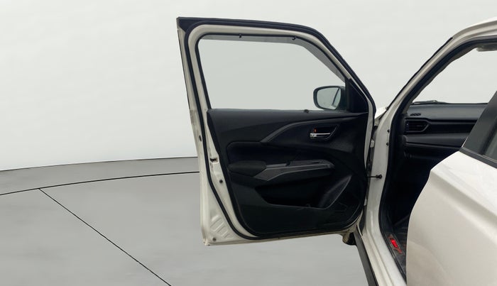 2024 Maruti Swift VXi (O), Petrol, Manual, 21,424 km, LHS Front Door