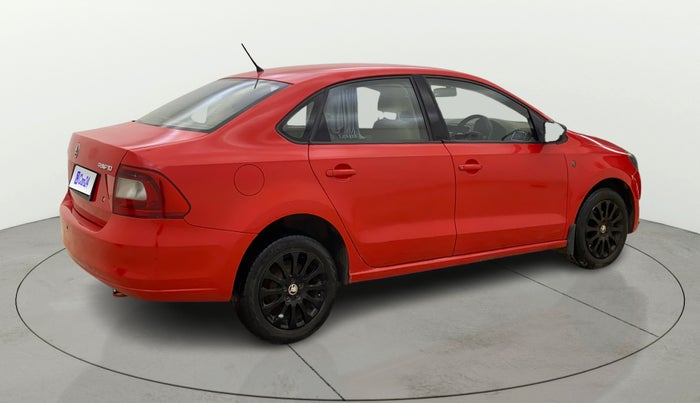 2015 Skoda Rapid ELEGANCE 1.6 MPI MT, Petrol, Manual, 78,320 km, Right Back Diagonal