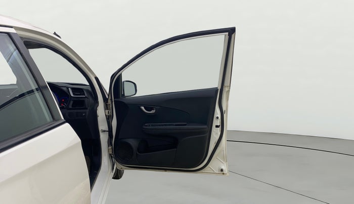 2017 Honda Brio VX MT, Petrol, Manual, 75,298 km, RHS Front Door