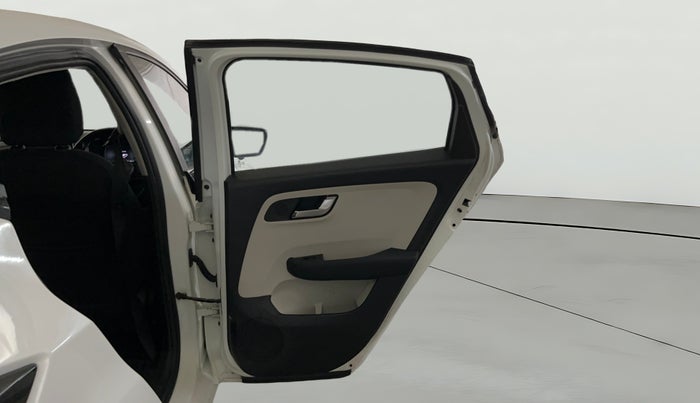 2021 Tata ALTROZ XZ PETROL, Petrol, Manual, 32,697 km, RHS Rear Door