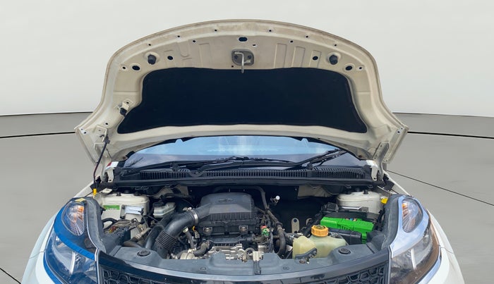 2017 Tata NEXON XM PETROL, Petrol, Manual, 62,236 km, Open Bonet