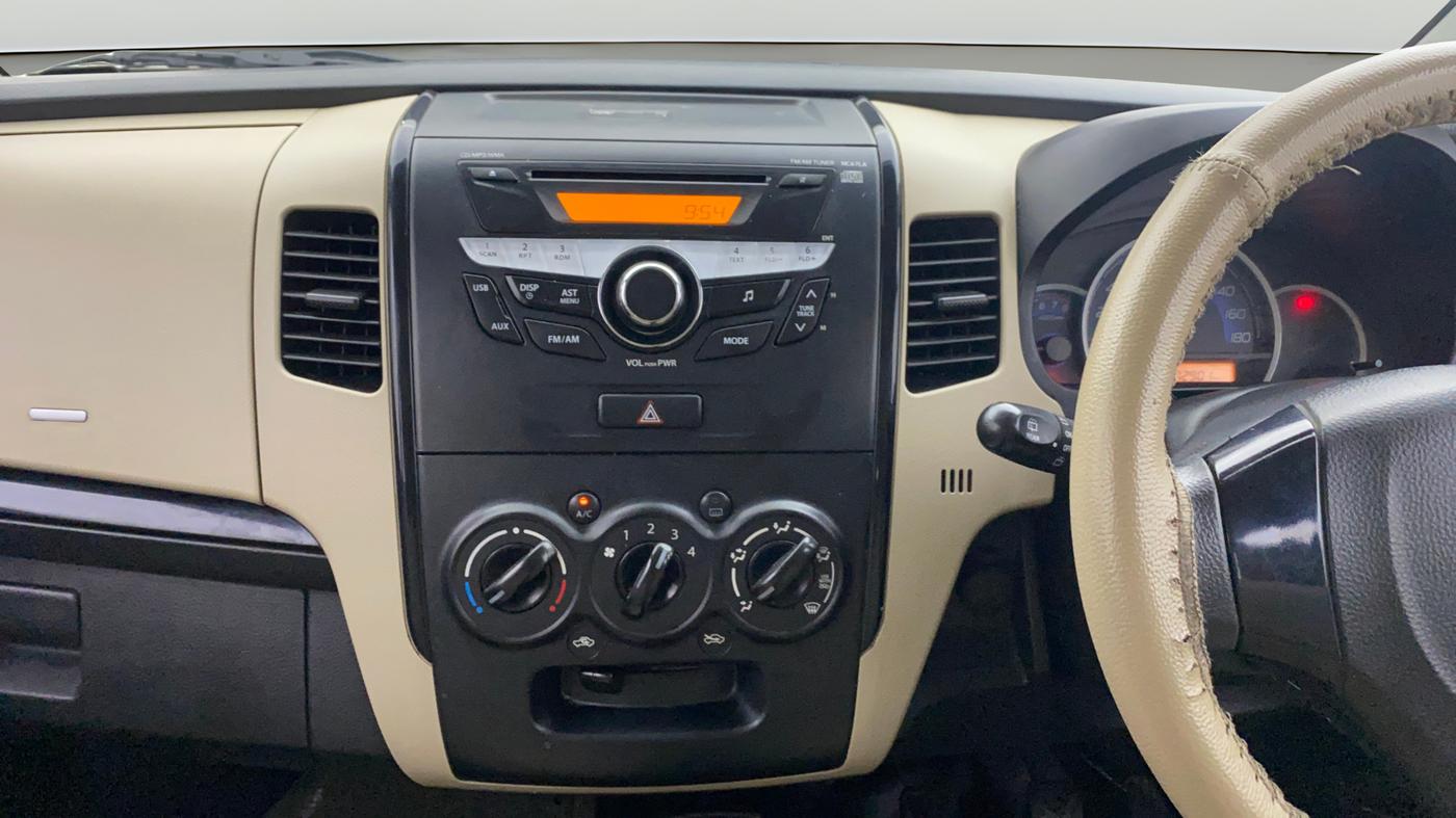 2017 Maruti Wagon R 1.0 VXI, Petrol, Manual, 72,899 km, Air Conditioner