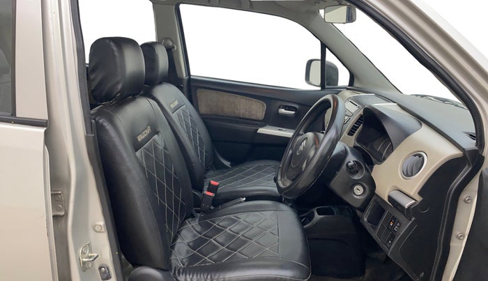 2015 Maruti Wagon R 1.0 VXI, Petrol, Manual, 1,38,353 km, Right Side Front Door Cabin