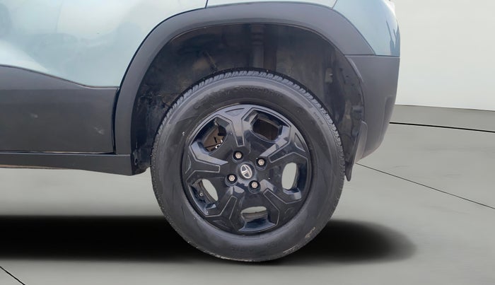 2022 Tata PUNCH ACCOMPLISHED MT, Petrol, Manual, 49,843 km, Left Rear Wheel