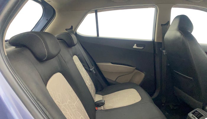 2015 Hyundai Grand i10 ASTA (O) 1.2 KAPPA VTVT, Petrol, Manual, 68,680 km, Right Side Rear Door Cabin