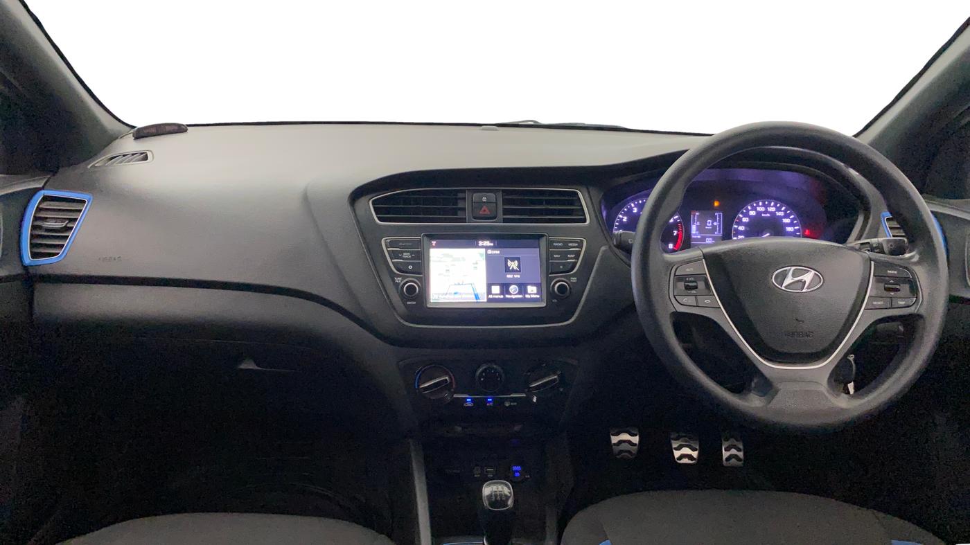 2019 Hyundai i20 Active 1.2 S, Petrol, Manual, 1,35,213 km, Dashboard