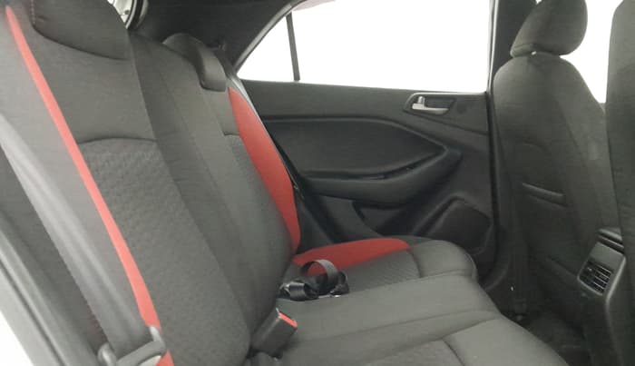 2018 Hyundai i20 Active 1.2 S, Petrol, Manual, 60,985 km, Right Side Rear Door Cabin