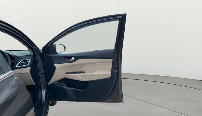 2020 Hyundai Verna SX 1.5 VTVT, Petrol, Manual, 10,417 km, RHS Front Door